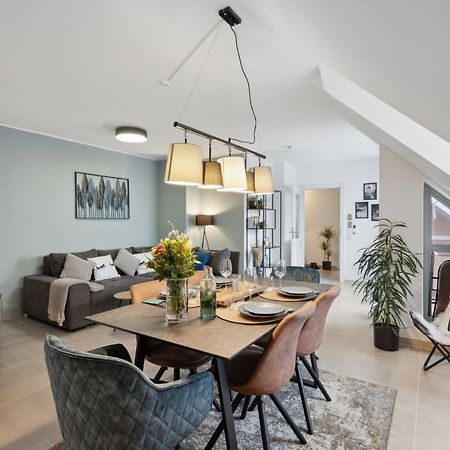 BRAND-NEW cozy stylish 2BR apartment, Kitchen, Netflix, Loungeterrace, Parking Augsburg Exterior foto