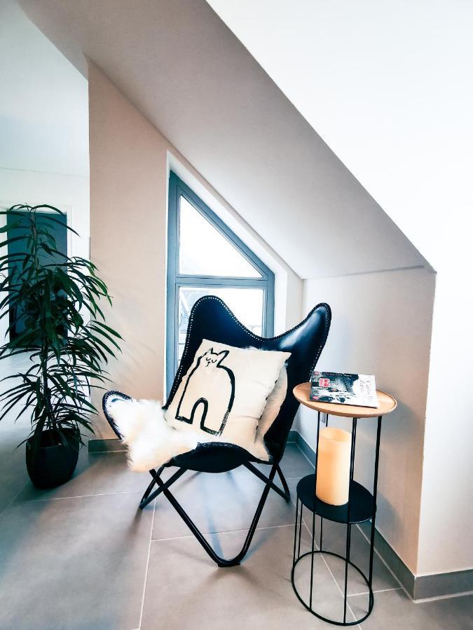 BRAND-NEW cozy stylish 2BR apartment, Kitchen, Netflix, Loungeterrace, Parking Augsburg Exterior foto