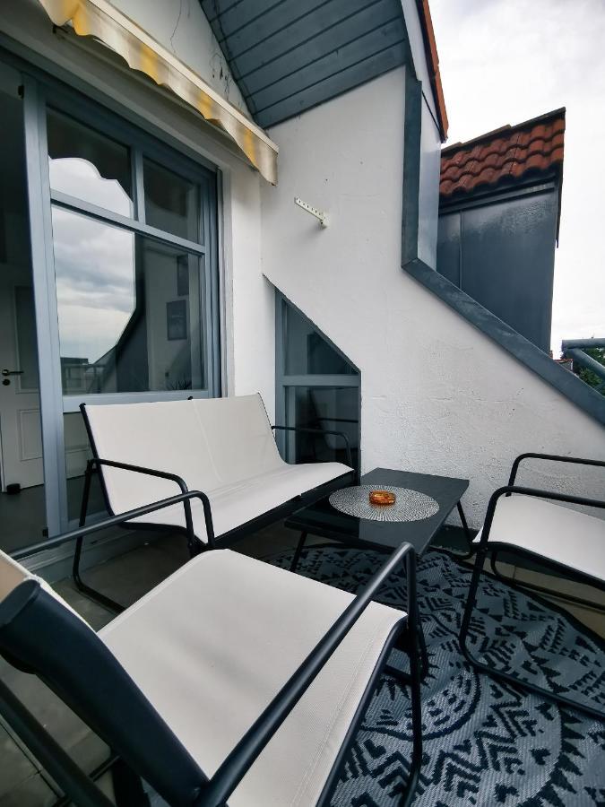 BRAND-NEW cozy stylish 2BR apartment, Kitchen, Netflix, Loungeterrace, Parking Augsburg Exterior foto