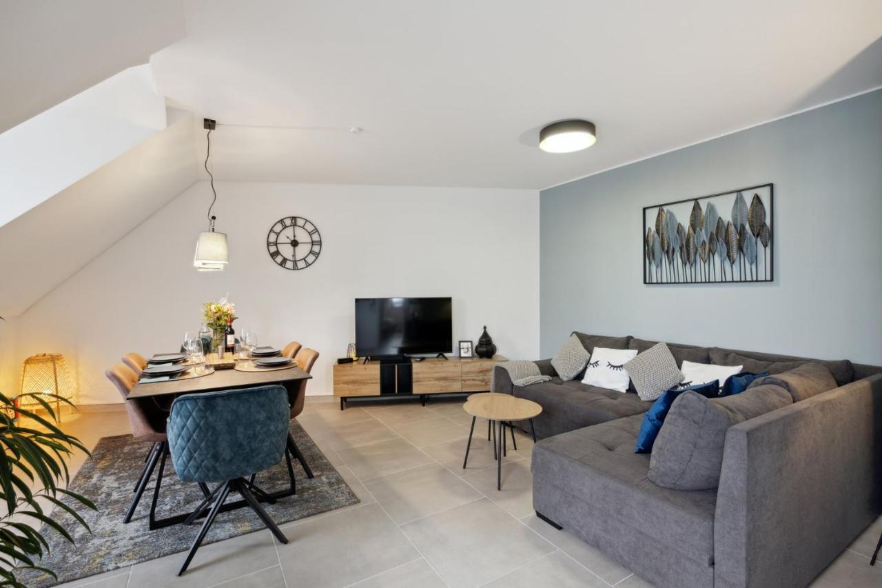 BRAND-NEW cozy stylish 2BR apartment, Kitchen, Netflix, Loungeterrace, Parking Augsburg Exterior foto