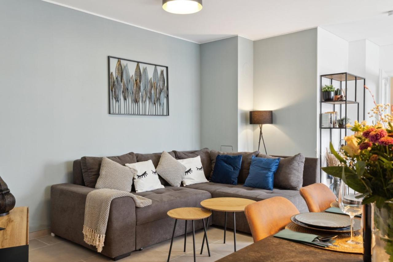 BRAND-NEW cozy stylish 2BR apartment, Kitchen, Netflix, Loungeterrace, Parking Augsburg Exterior foto