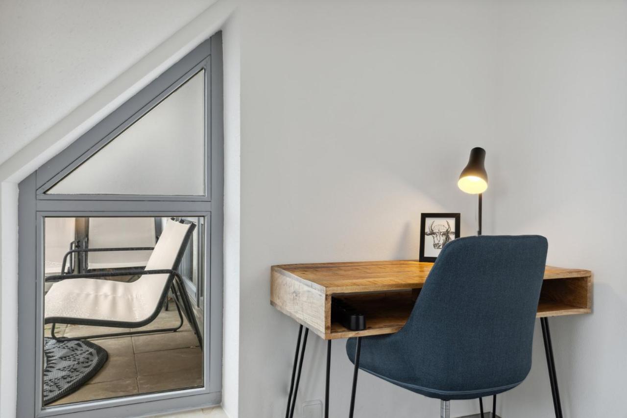 BRAND-NEW cozy stylish 2BR apartment, Kitchen, Netflix, Loungeterrace, Parking Augsburg Exterior foto